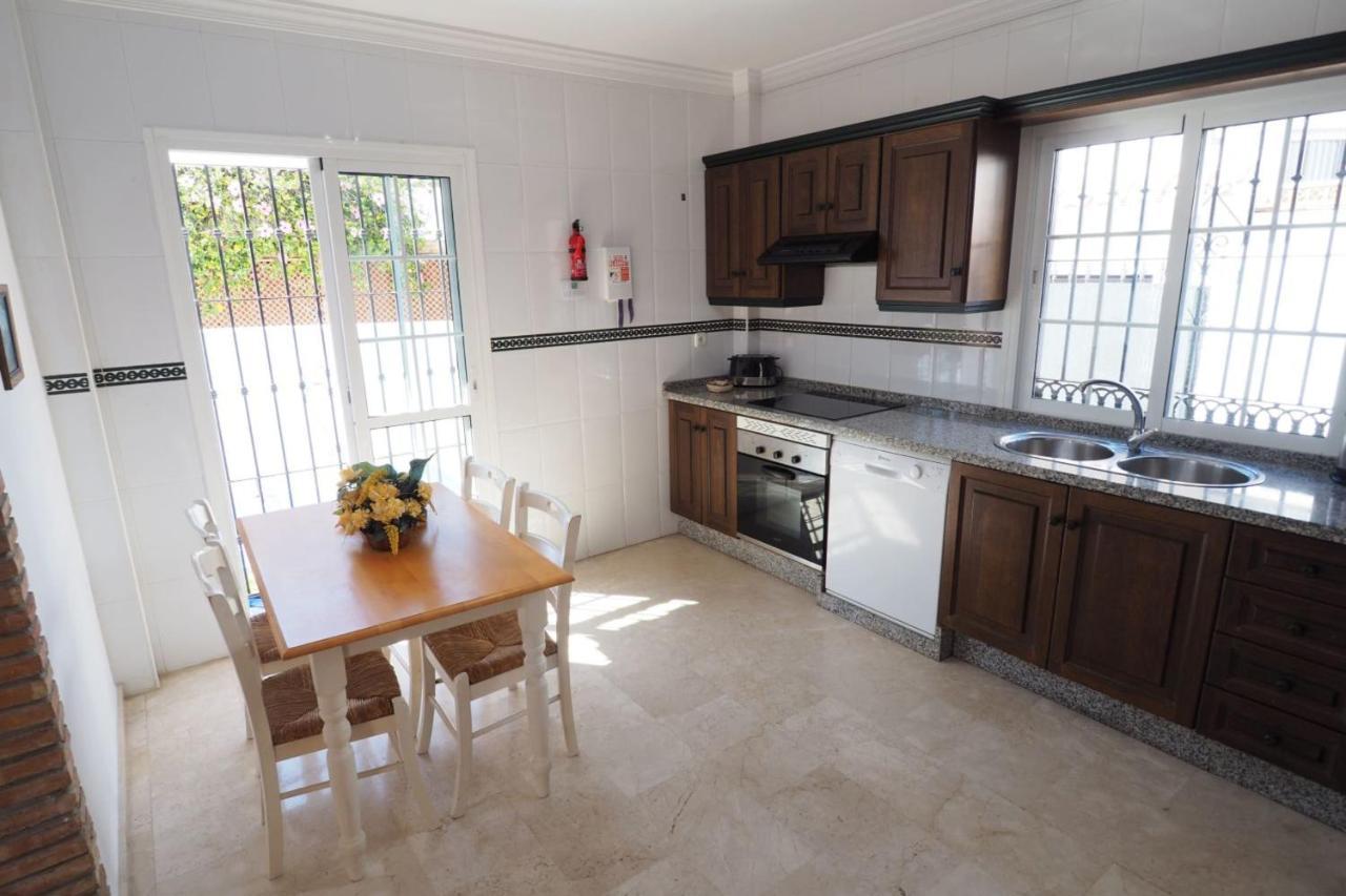 Nerja Paradise Rentals - Villa Victoria Exterior photo